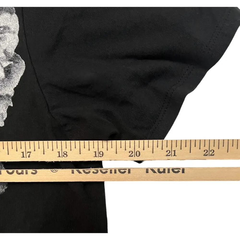 GUESS Los Angeles Skull and Roses Unisex Black T-Shirt Size Medium - Halloween - Picture 6 of 7